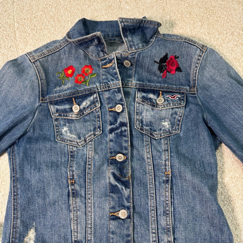 Y2K Hollister Embroidered Floral Denim Jacket Medium - Picture 5 of 8